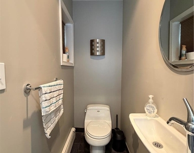 828 W Gordon Street - Photo Thumbnail 6