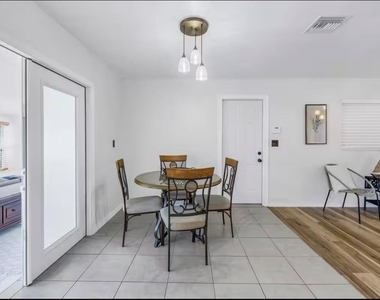 8199 115th Street - Photo Thumbnail 11
