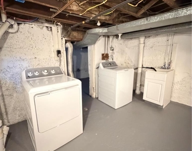 230 E Fairview Street - Photo Thumbnail 15