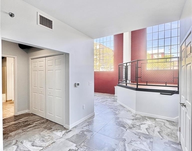 11 W 2nd Street - Photo Thumbnail 13