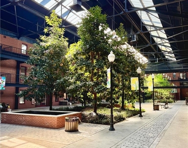 11 W 2nd Street - Photo Thumbnail 30