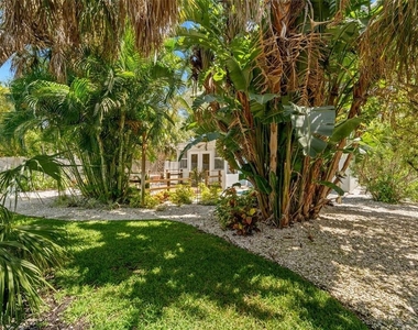 517 79th Avenue - Photo Thumbnail 18