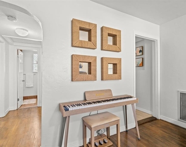 517 79th Avenue - Photo Thumbnail 8