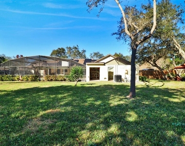 4318 Woodtree Lane - Photo Thumbnail 45