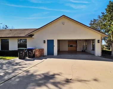 4318 Woodtree Lane - Photo Thumbnail 42