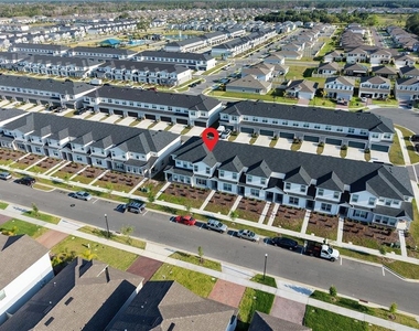 5752 Anders Way - Photo Thumbnail 3