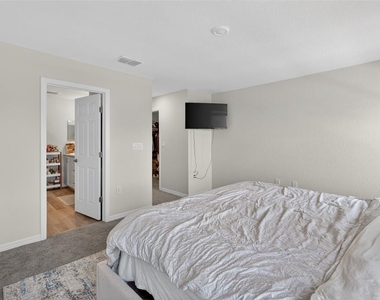 5752 Anders Way - Photo Thumbnail 10