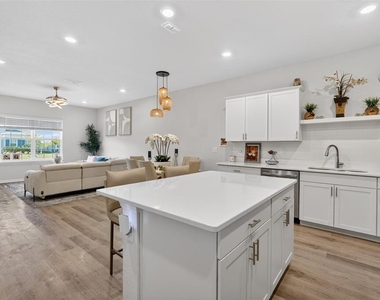 5752 Anders Way - Photo Thumbnail 23
