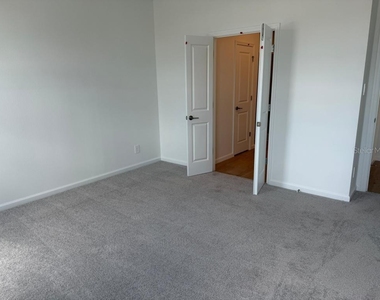 4371 Vibernum Avenue - Photo Thumbnail 5