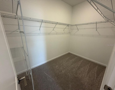 4371 Vibernum Avenue - Photo Thumbnail 7