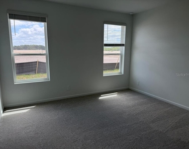 4371 Vibernum Avenue - Photo Thumbnail 8