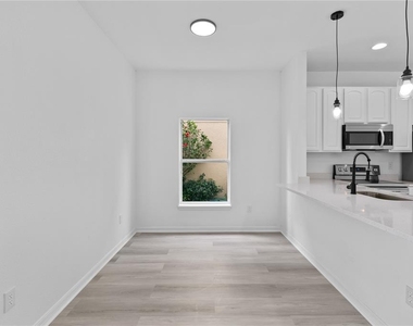 4406 Hidden Meadow Drive - Photo Thumbnail 9