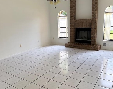 10114 Clairmel Court - Photo Thumbnail 2