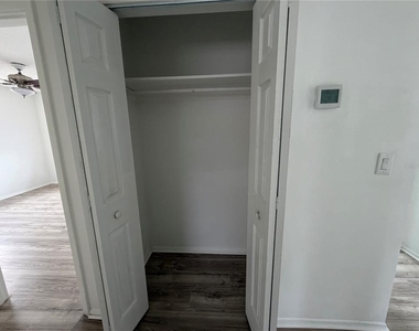 1767 Valencia Avenue - Photo Thumbnail 18