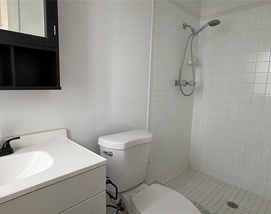 1767 Valencia Avenue - Photo Thumbnail 15