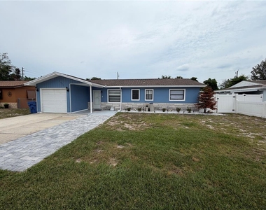 1767 Valencia Avenue - Photo Thumbnail 2