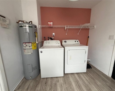 1767 Valencia Avenue - Photo Thumbnail 24