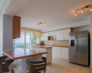 1020 Astralis Residences And Club - Photo Thumbnail 10