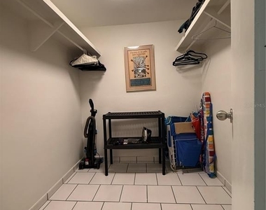 5245 Isla Verde Avenue - Photo Thumbnail 18