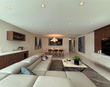 5245 Isla Verde Avenue - Photo Thumbnail 3