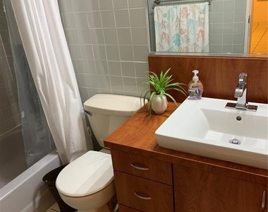 4939 Isla Verde Ave. - Photo Thumbnail 11