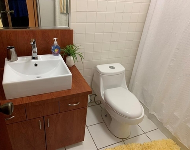 4939 Isla Verde Ave. - Photo Thumbnail 9