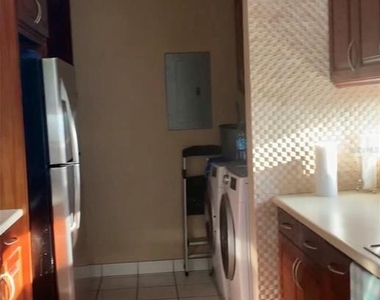 4939 Isla Verde Ave. - Photo Thumbnail 7