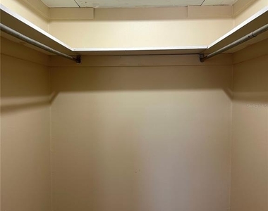 100 El Camino Drive - Photo Thumbnail 14
