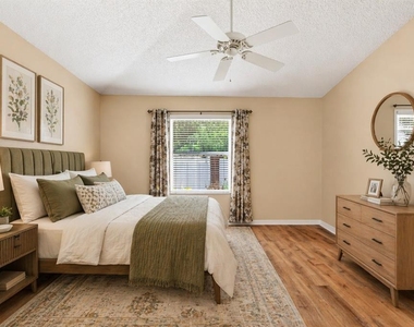 430 Calvert Terrace - Photo Thumbnail 6