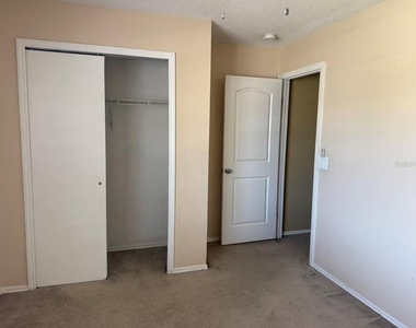 1746 Mandavilla Drive - Photo Thumbnail 14