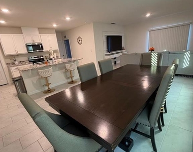 3412 Costello Circle - Photo Thumbnail 2