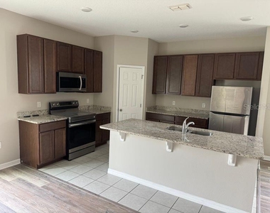 3345 Curlew Avenue - Photo Thumbnail 4