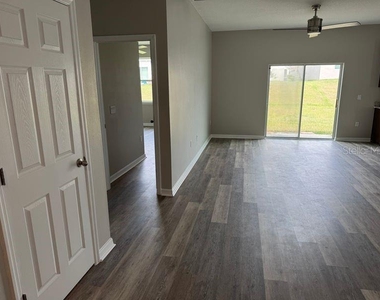 3345 Curlew Avenue - Photo Thumbnail 18