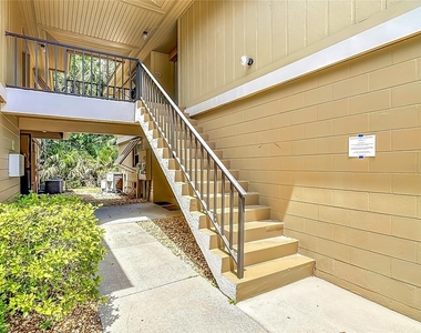 110 Cypress Woods Court - Photo Thumbnail 4