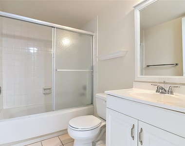 110 Cypress Woods Court - Photo Thumbnail 18