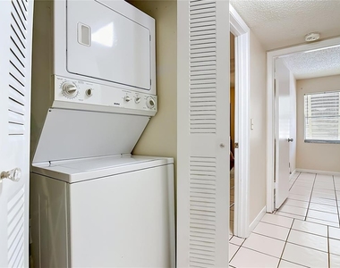 110 Cypress Woods Court - Photo Thumbnail 22