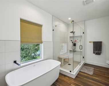 7302 S Elliott Street - Photo Thumbnail 21
