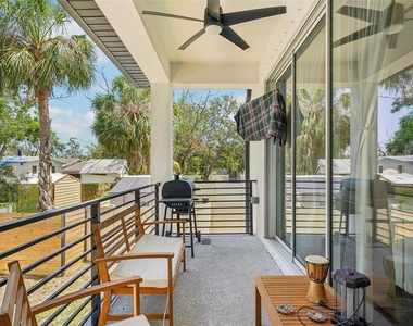 7302 S Elliott Street - Photo Thumbnail 27