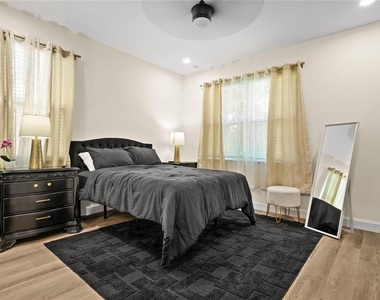 3706 N 52nd Street - Photo Thumbnail 13