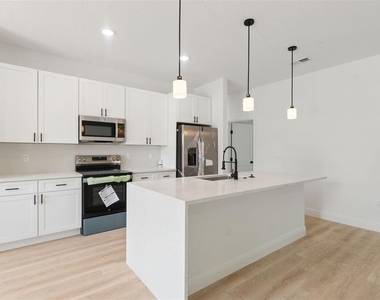 1663 Sw 167th Street - Photo Thumbnail 9