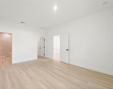 1663 Sw 167th Street - Photo Thumbnail 17