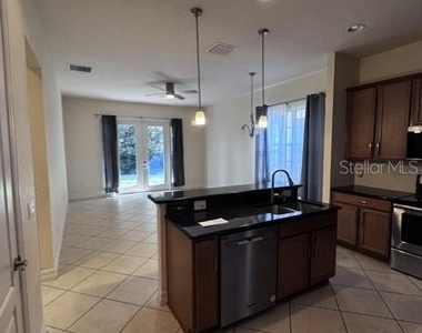 8407 Prestbury Drive - Photo Thumbnail 33