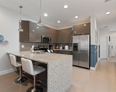 17522 Placidity Avenue - Photo Thumbnail 12