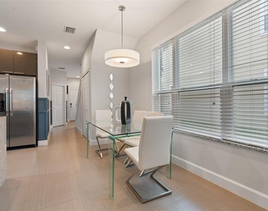 17522 Placidity Avenue - Photo Thumbnail 11