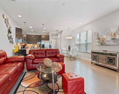 17522 Placidity Avenue - Photo Thumbnail 5