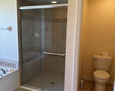 8171 Rocliff Avenue - Photo Thumbnail 12
