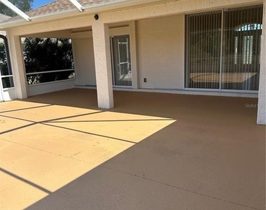 8171 Rocliff Avenue - Photo Thumbnail 15