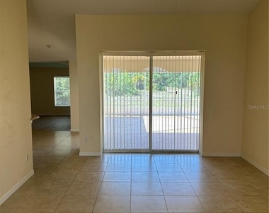 8171 Rocliff Avenue - Photo Thumbnail 7
