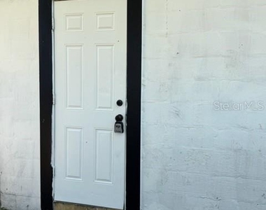 1125 Olive Street - Photo Thumbnail 1