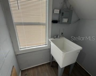 1125 Olive Street - Photo Thumbnail 6